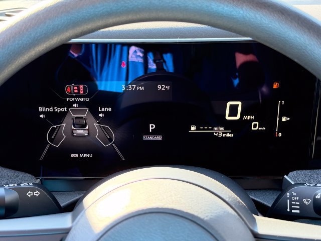 New 2027 Nissan Kicks SV w/ Cold Weather Package FWD image 16