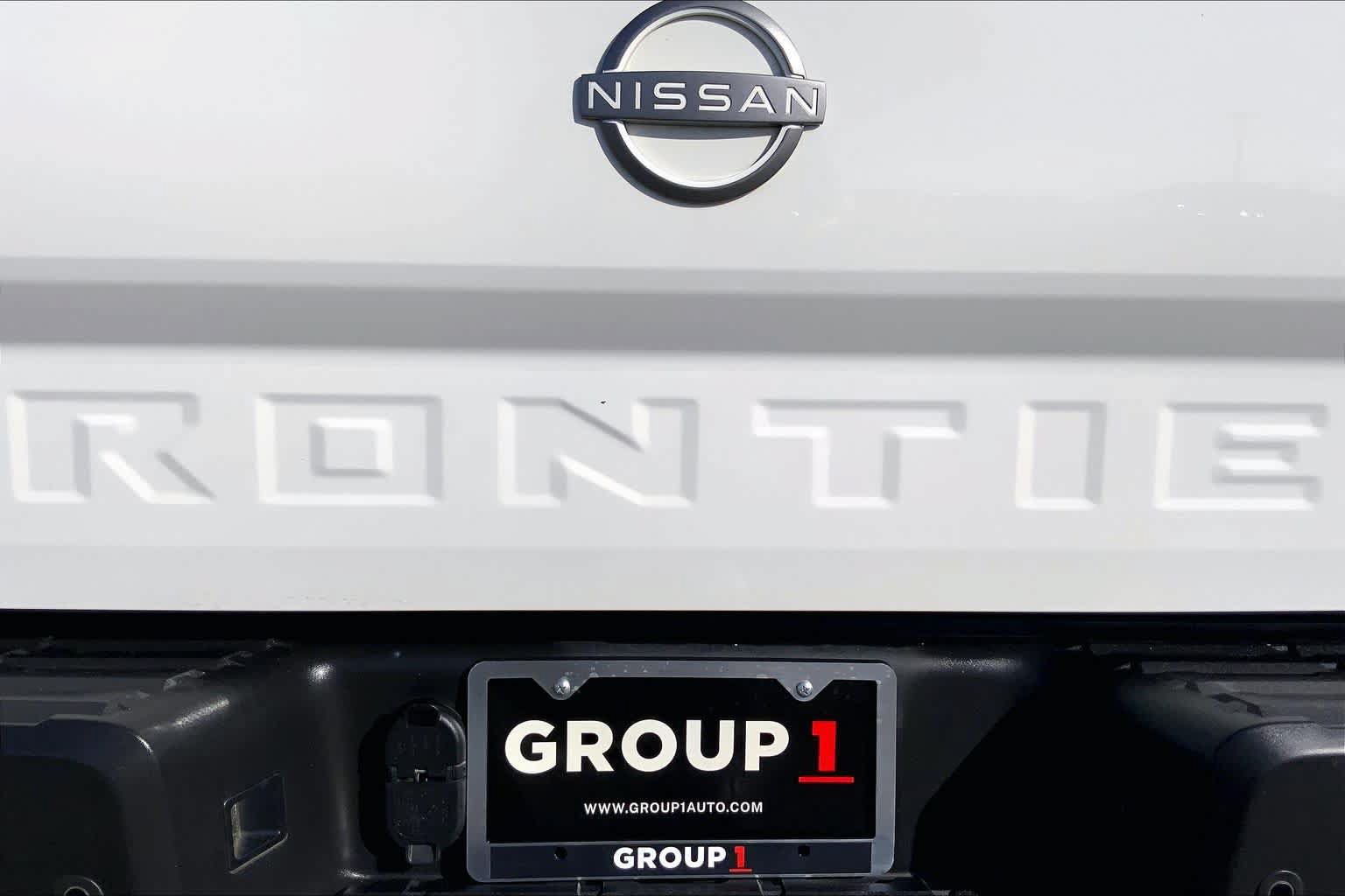 Used 2023 Nissan Frontier SV w/ Technology Package RWD image 30