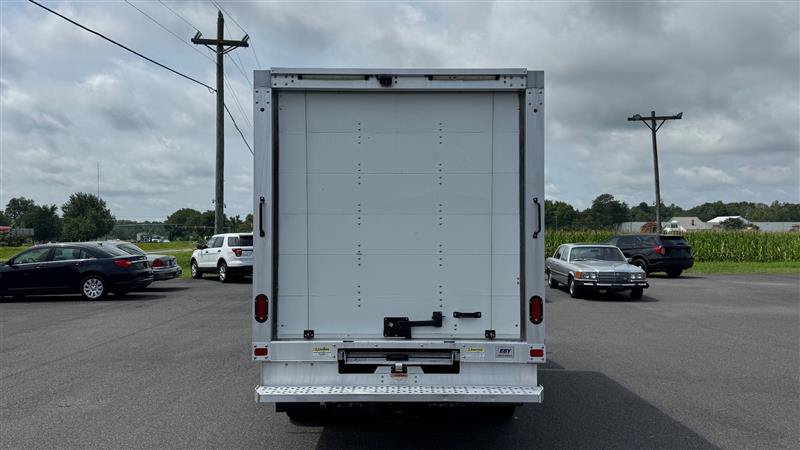 Used 2019 Ford Transit 350 138 RWD image 6