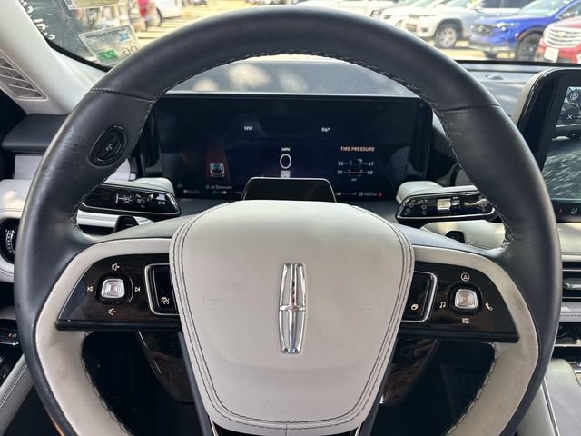 Used 2025 Lincoln Aviator Reserve RWD image 29