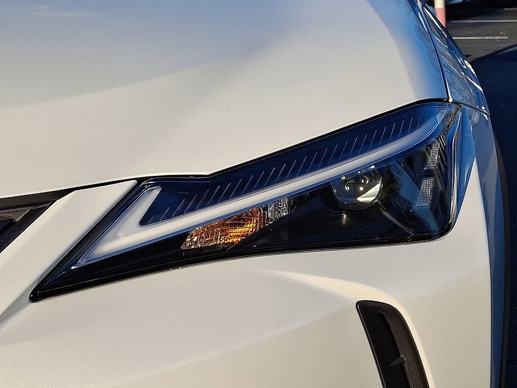 Used 2025 Lexus UX 300h AWD w/ Accessory Package (Z2) image 10