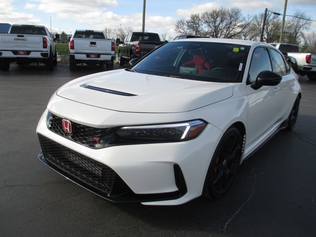 Used 2024 Honda Civic Type R image 9