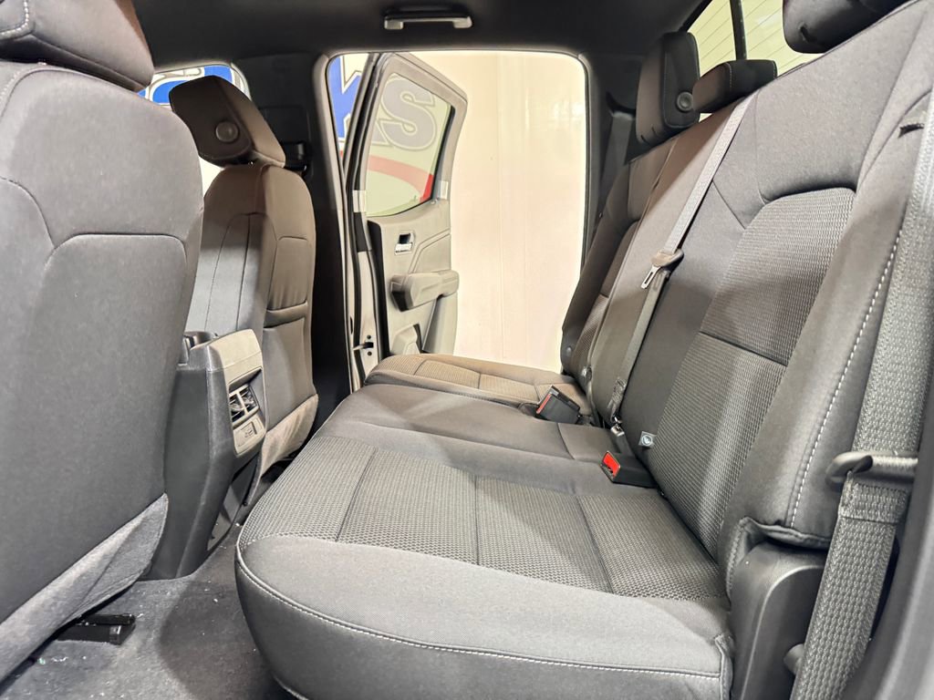 New 2026 GMC Canyon Elevation w/ Convenience Package image 10