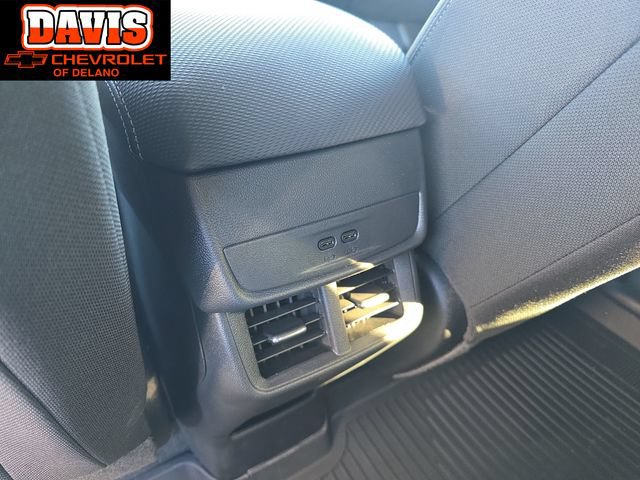 New 2027 Chevrolet Equinox LT w/ Safety and Technology Package AWD/4WD image 18