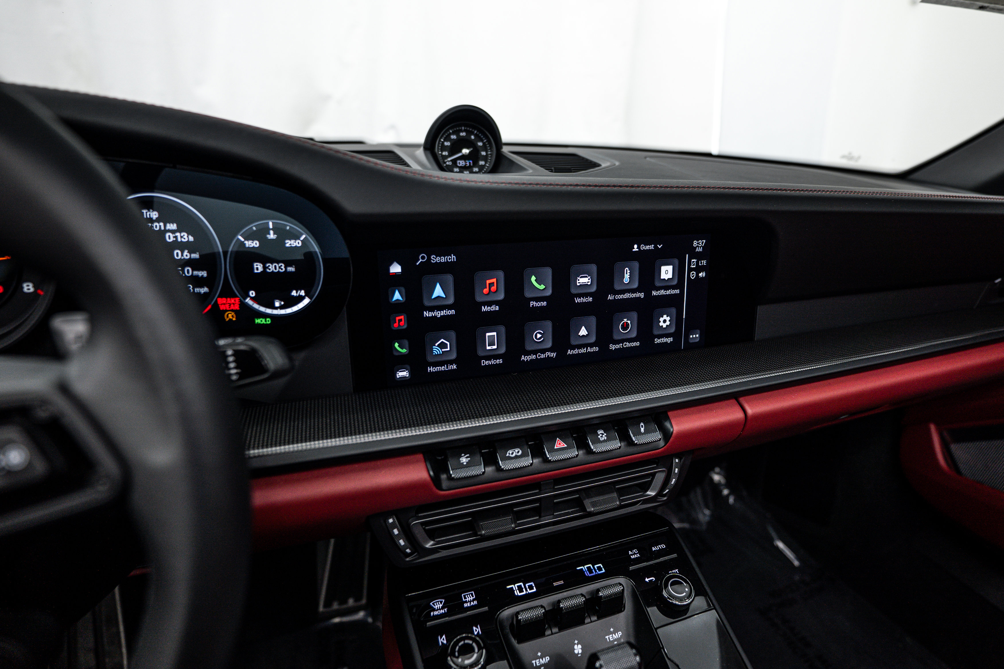 Certified 2022 Porsche 911 Targa 4 GTS AWD/4WD image 21