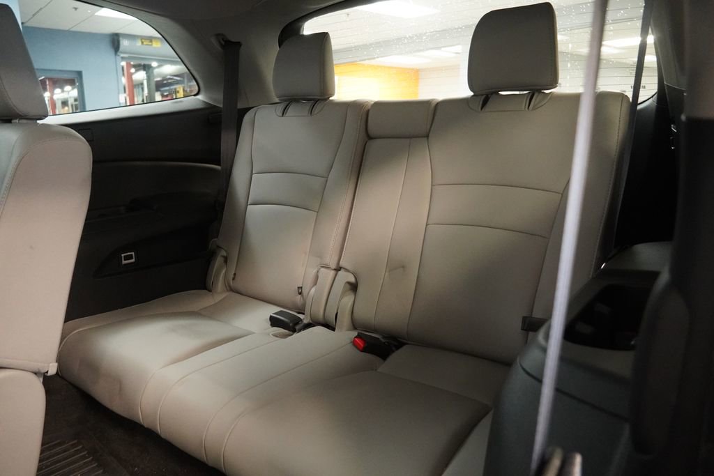 Used 2019 Honda Pilot EX-L image 28