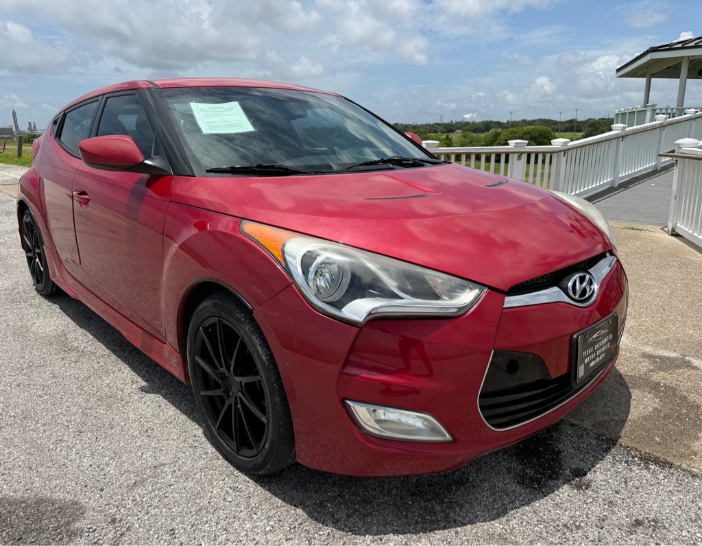 Used 2013 Hyundai Veloster RE:MIX Edition FWD image 25