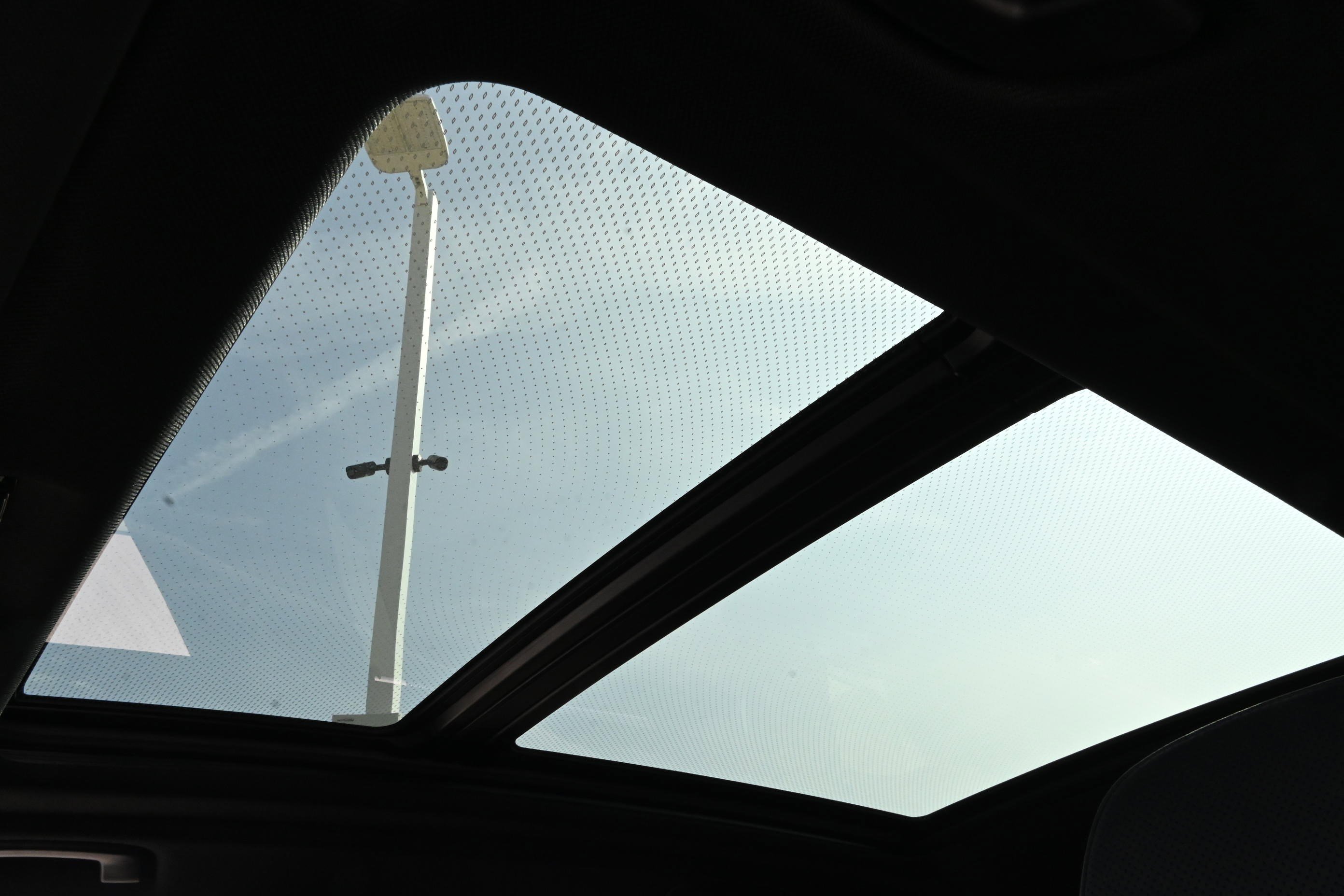 Certified 2023 BMW X5 xDrive45e w/ Executive Package image 28