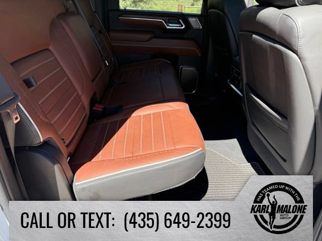 Used 2025 GMC Sierra 3500 Denali Ultimate AWD/4WD image 35