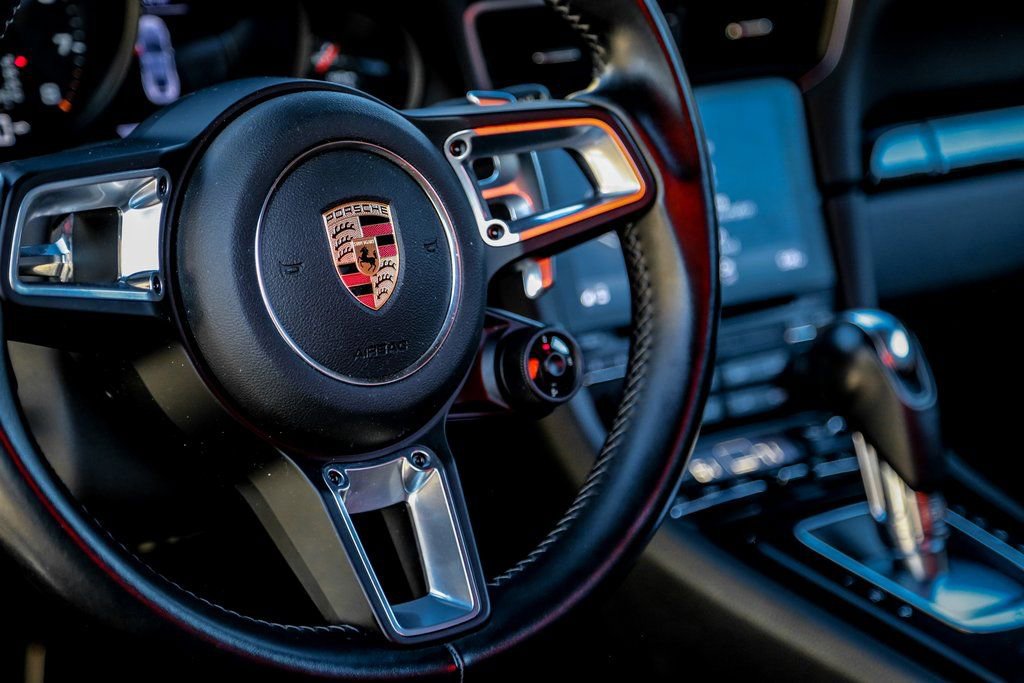 Used 2018 Porsche 911 Carrera T image 19