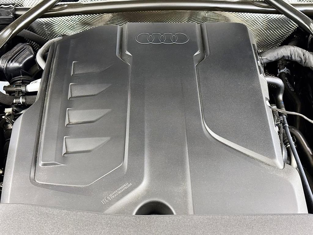 New 2025 Audi Q5 Premium Plus image 22