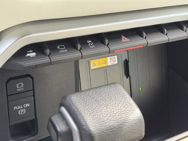 Used 2024 Toyota Tundra Capstone image 25