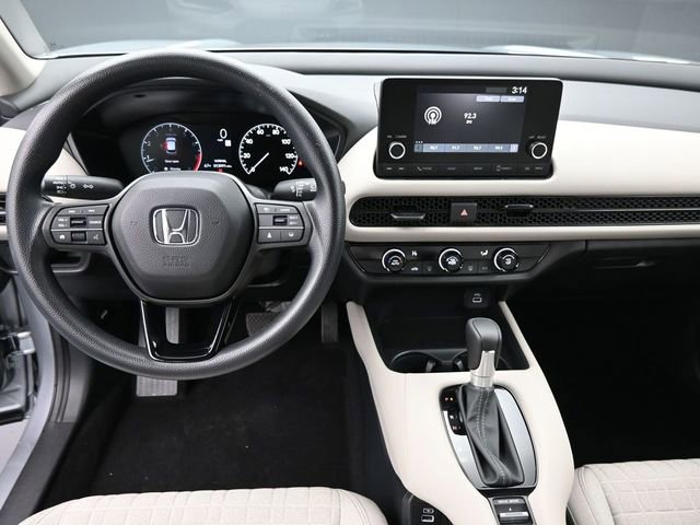 Used 2023 Honda HR-V LX image 25