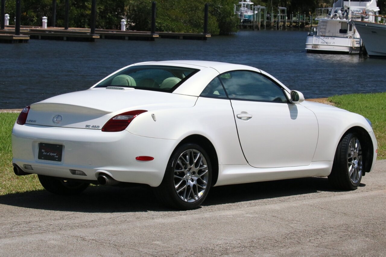 Used 2006 Lexus SC 430 Convertible image 3