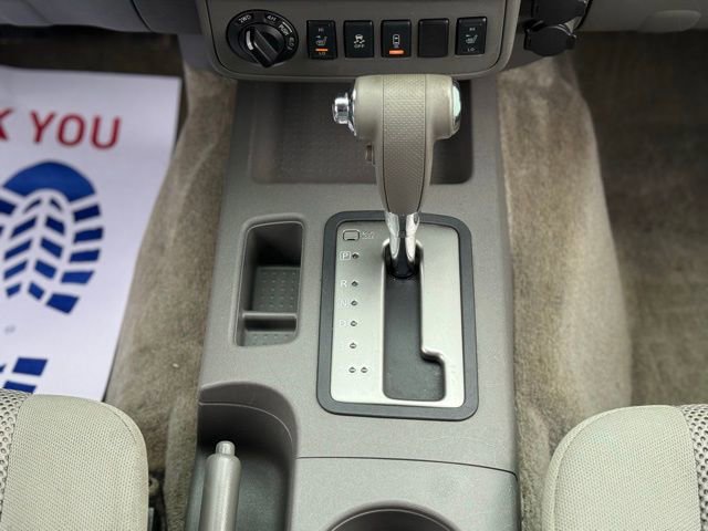 Used 2014 Nissan Frontier SV image 30