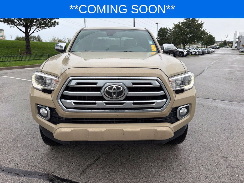 Used 2019 Toyota Tacoma Limited AWD/4WD image 2