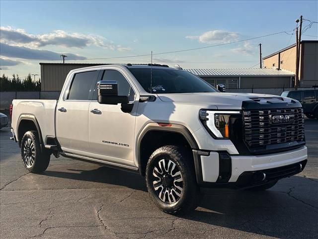 Certified 2025 GMC Sierra 2500 Denali Ultimate AWD/4WD image 2