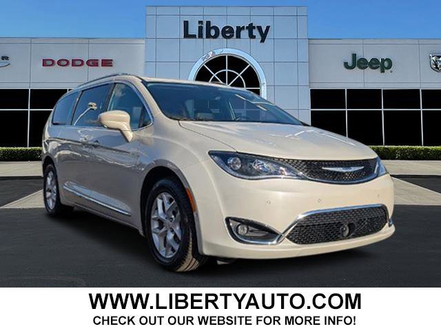 Used 2020 Chrysler Pacifica Touring-L Plus w/ Tire & Wheel Group