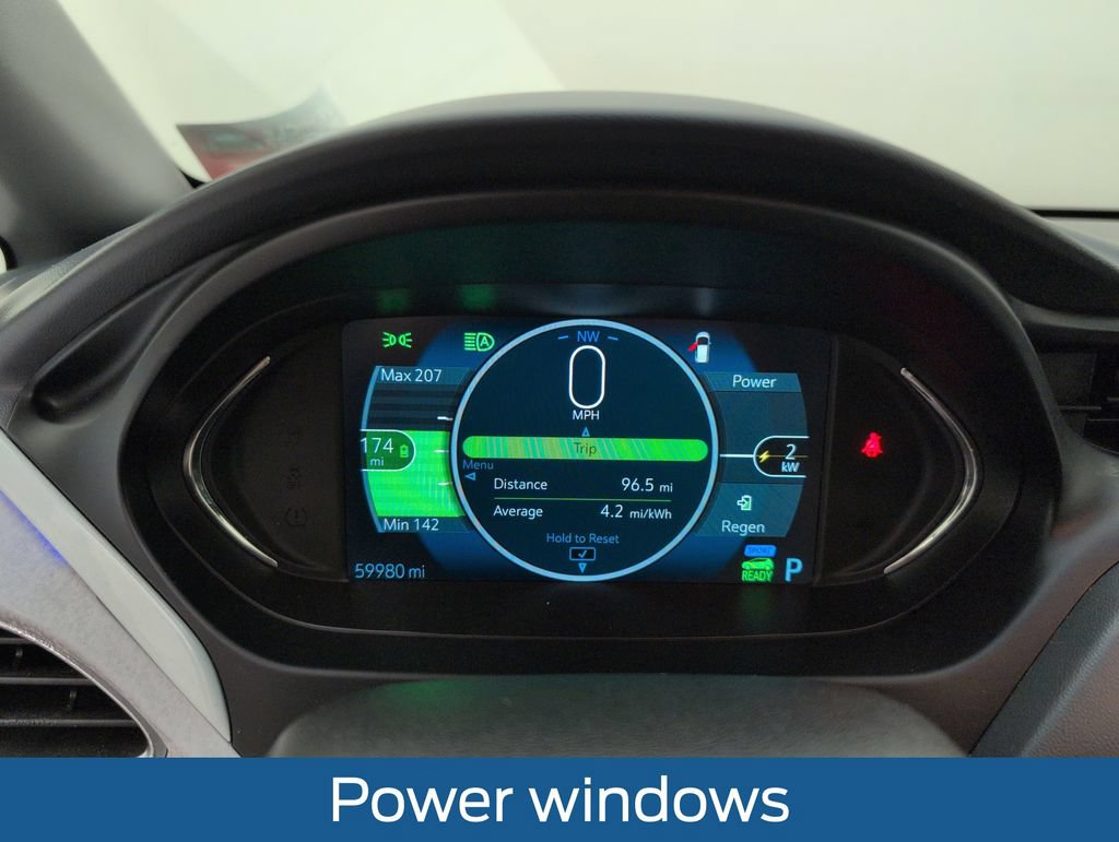 Used 2021 Chevrolet Bolt Premier w/ Infotainment Package FWD image 22