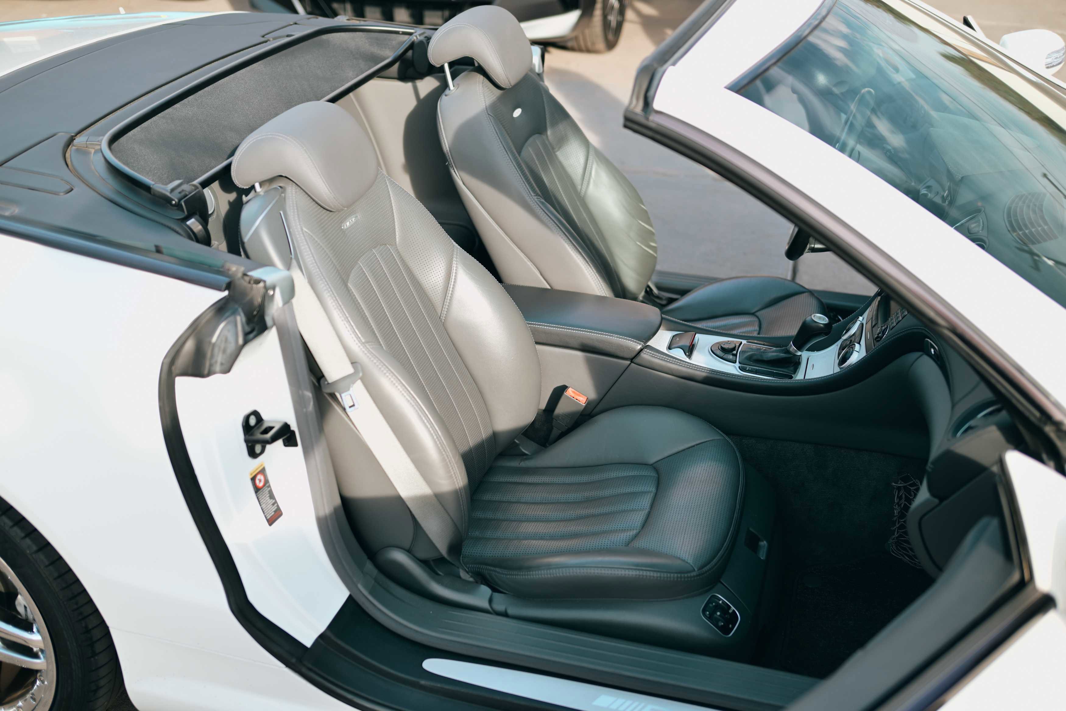 Used 2005 Mercedes-Benz SL 65 AMG image 14