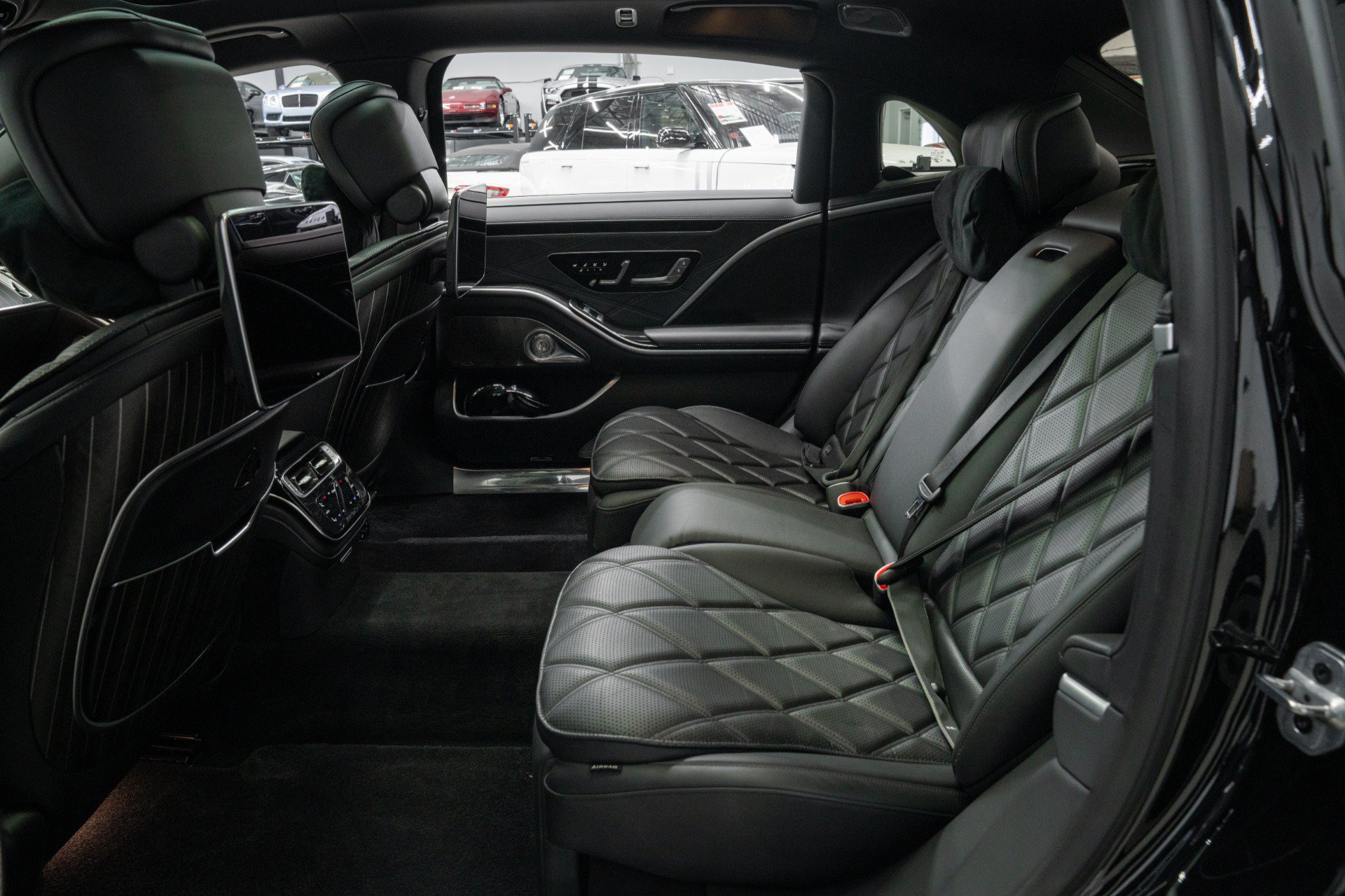 Used 2024 Mercedes-Benz Maybach S 680 4MATIC image 28