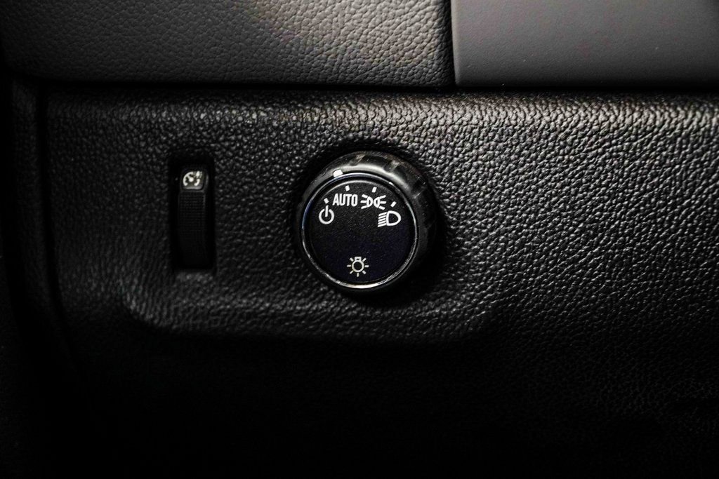 Used 2019 Chevrolet Colorado LT image 27