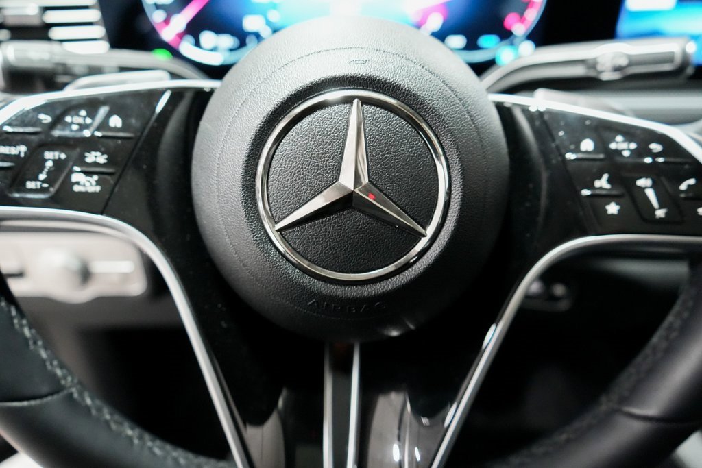 Used 2024 Mercedes-Benz GLS 450 4MATIC image 14