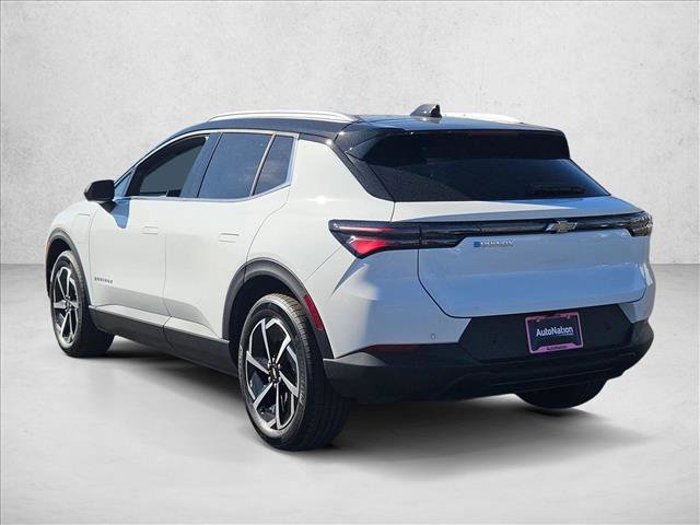 New 2026 Chevrolet Equinox EV LT image 9