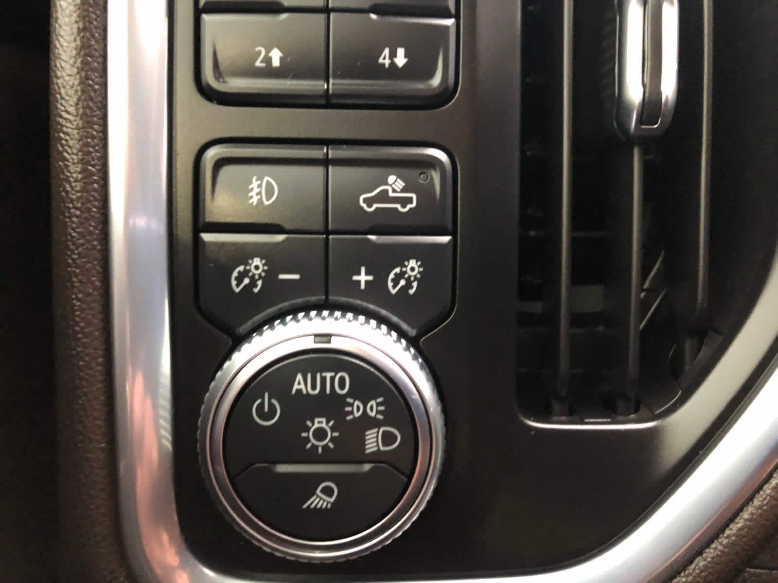 Used 2021 GMC Sierra 2500 Denali w/ Denali Ultimate Package image 12