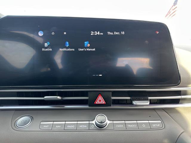 Used 2024 Hyundai Elantra SEL image 32