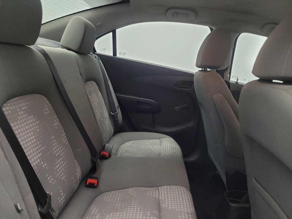Used 2017 Chevrolet Sonic LS image 19