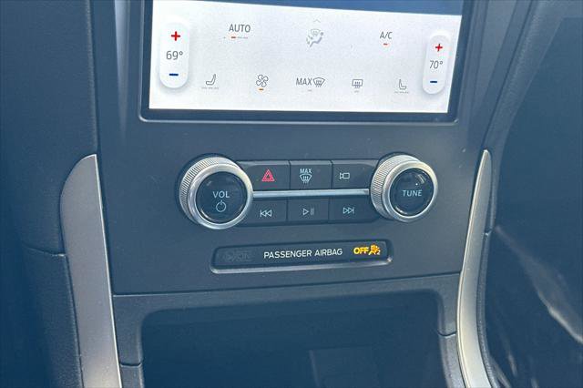 Used 2021 Ford Edge SEL image 20