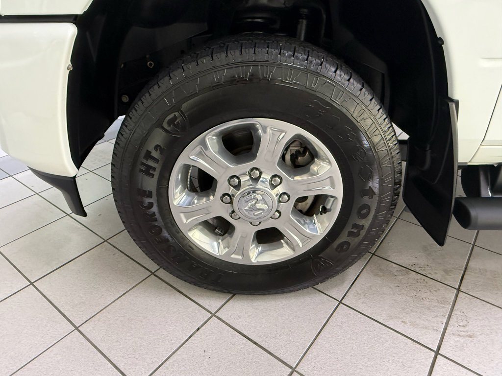 Used 2024 RAM 2500 Laramie image 13