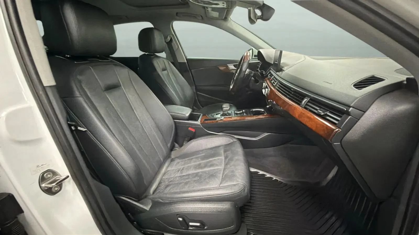 Used 2019 Audi A4 2.0T Premium w/ Convenience Package FWD image 20