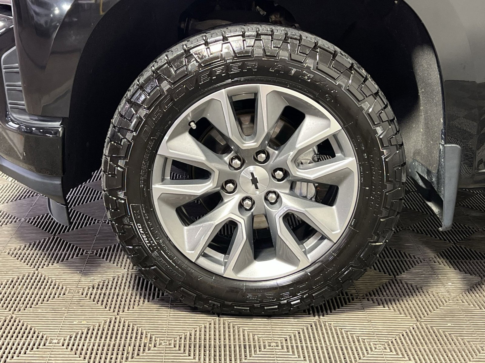 Used 2020 Chevrolet Silverado 1500 RST w/ All-Star Edition image 12