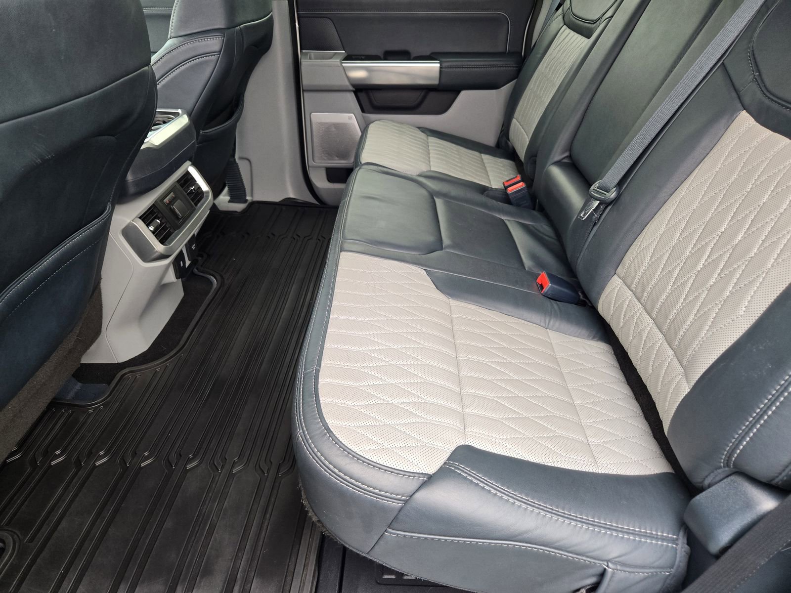 Used 2023 Ford F150 Limited AWD/4WD image 29