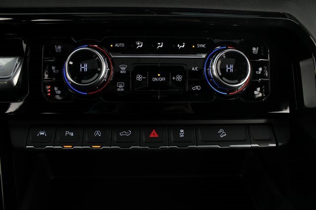 New 2026 GMC Sierra 1500 AT4 w/ AT4 Premium Package image 8