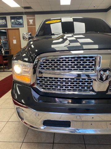 Used 2014 RAM 1500 Laramie w/ Convenience Group RWD image 10