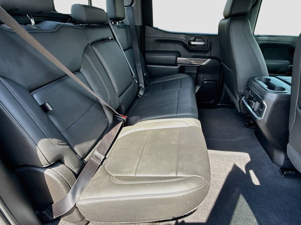 Used 2019 Chevrolet Silverado 1500 LTZ w/ LTZ Convenience Package AWD/4WD image 31