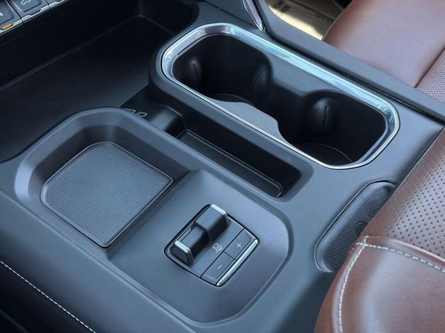 Used 2024 GMC Sierra 3500 Denali Ultimate image 32