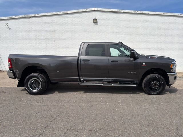 Used 2024 RAM 3500 Big Horn AWD/4WD image 1