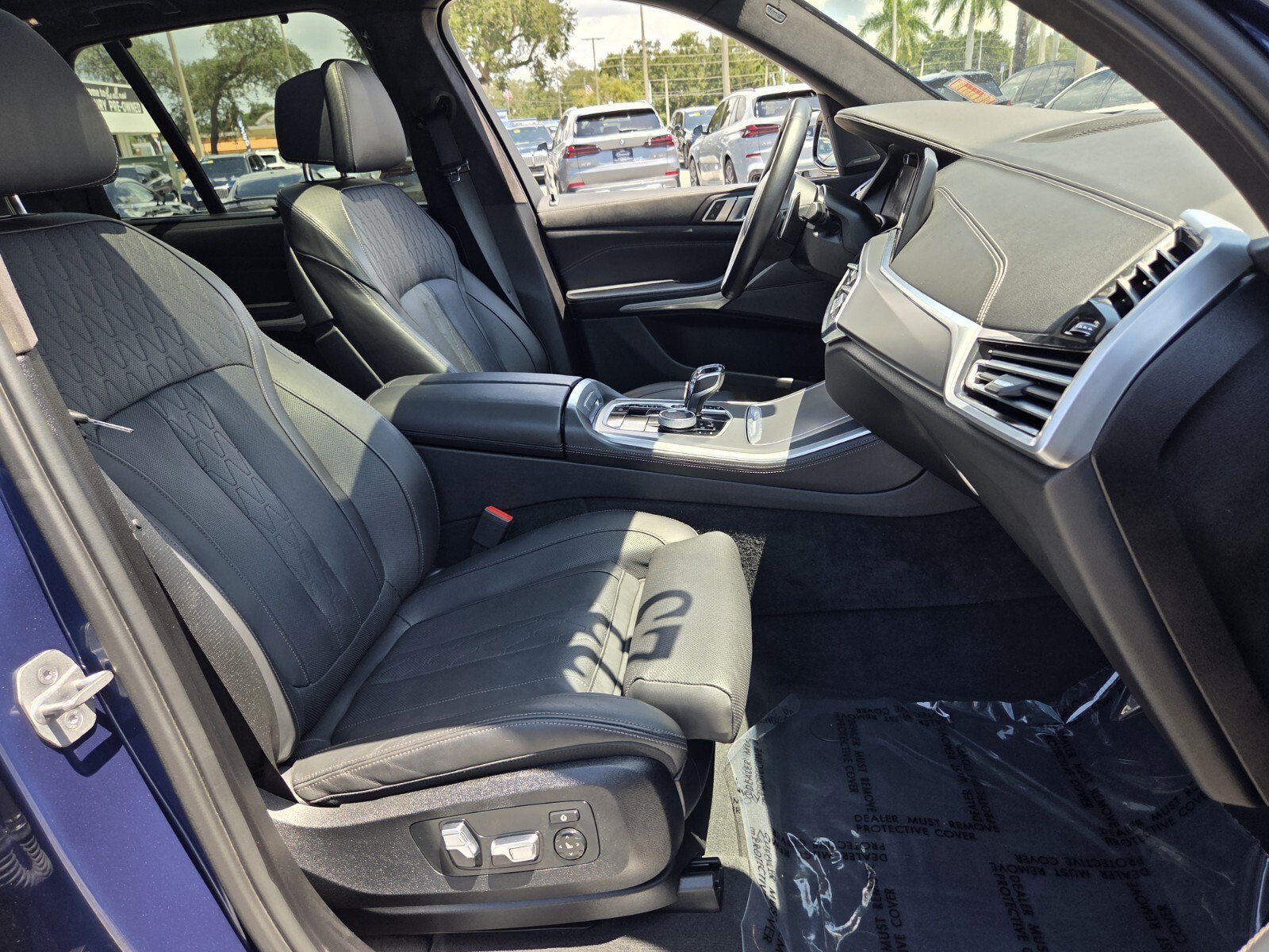 Used 2023 BMW X5 M50i w/ Executive Package AWD/4WD image 17