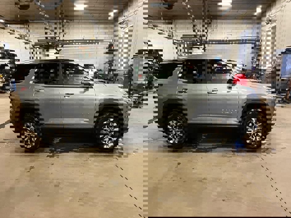 New 2026 Chevrolet Equinox LT image 10