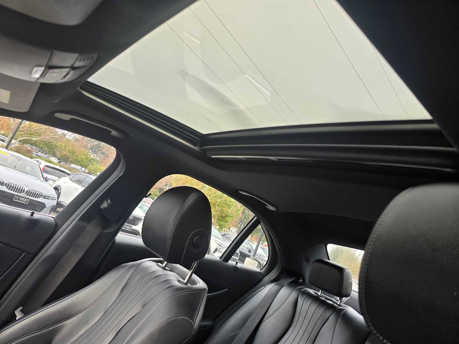 Used 2017 Mercedes-Benz E 300 image 26