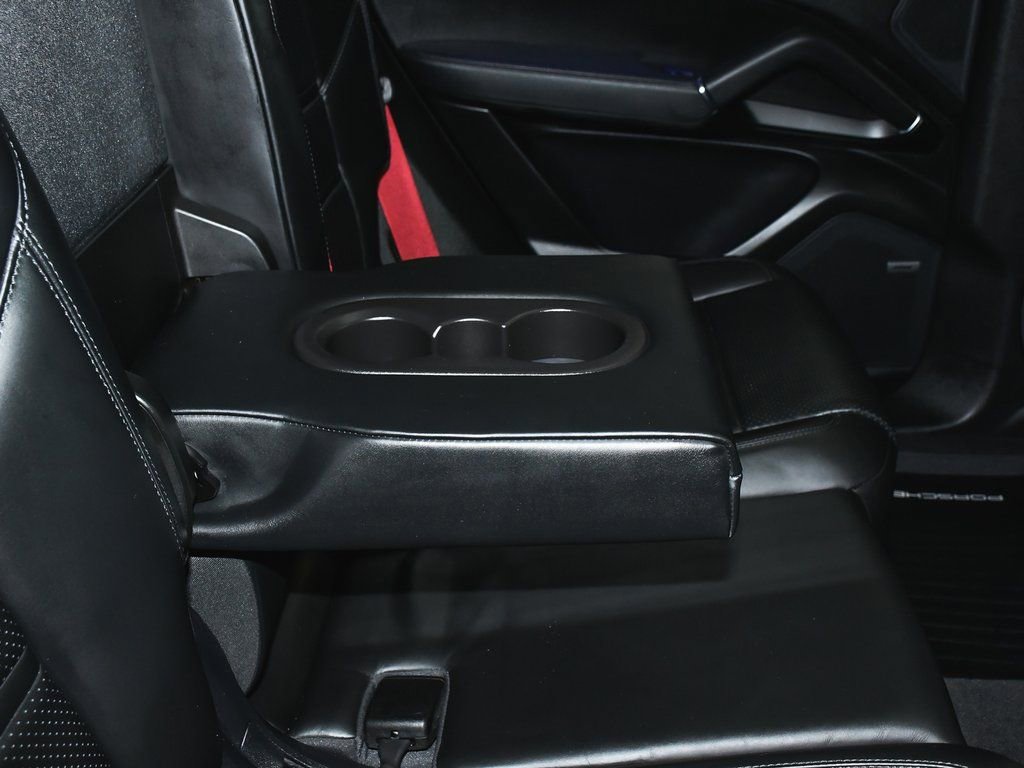 Used 2022 Porsche Cayenne Platinum Edition AWD/4WD image 58