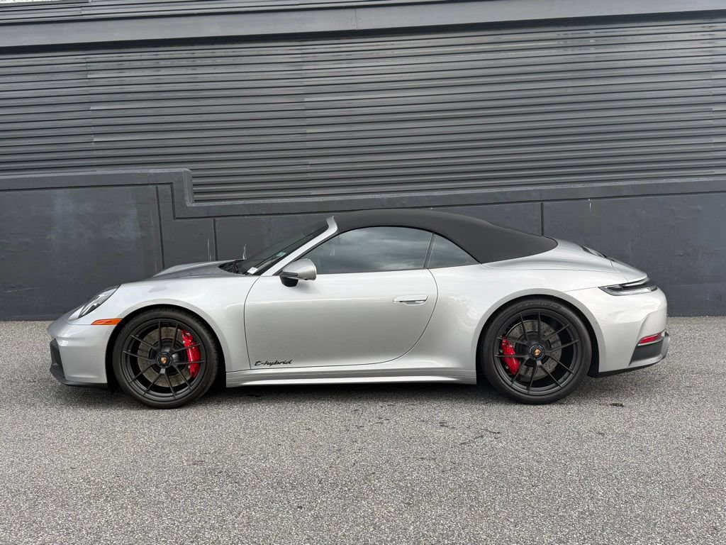 Certified 2026 Porsche 911 Carrera 4 GTS AWD/4WD image 7
