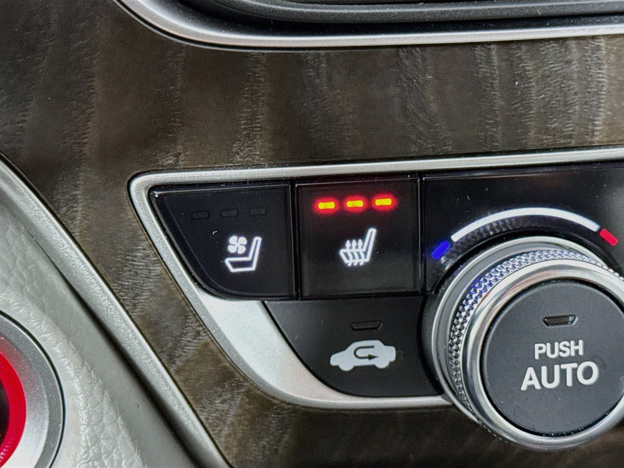 Certified 2019 Honda Accord Touring image 20
