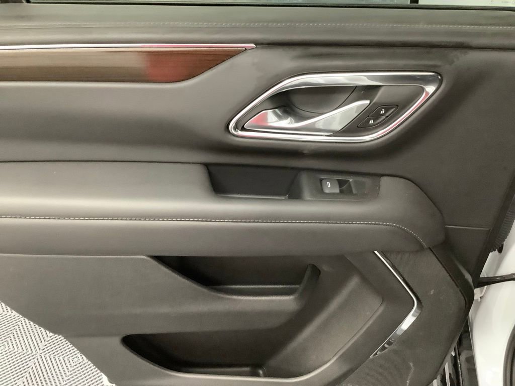 Used 2022 GMC Yukon SLE w/ Gmc Pro Safety Plus Package image 5