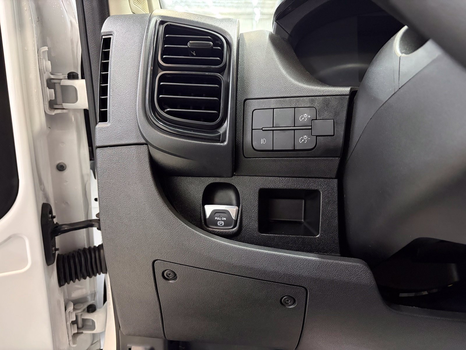 Used 2025 RAM ProMaster 2500 w/ U-Haul Equipment Group FWD image 16