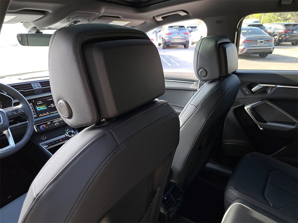 New 2025 Audi Q3 2.0T Premium image 26